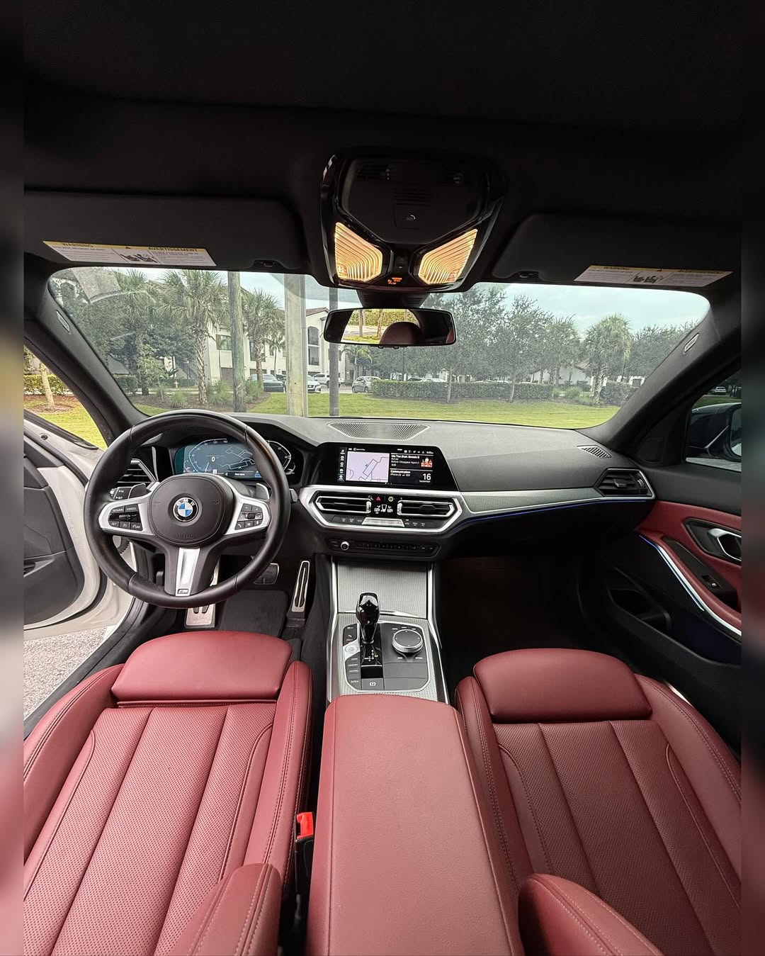 BMW 330I