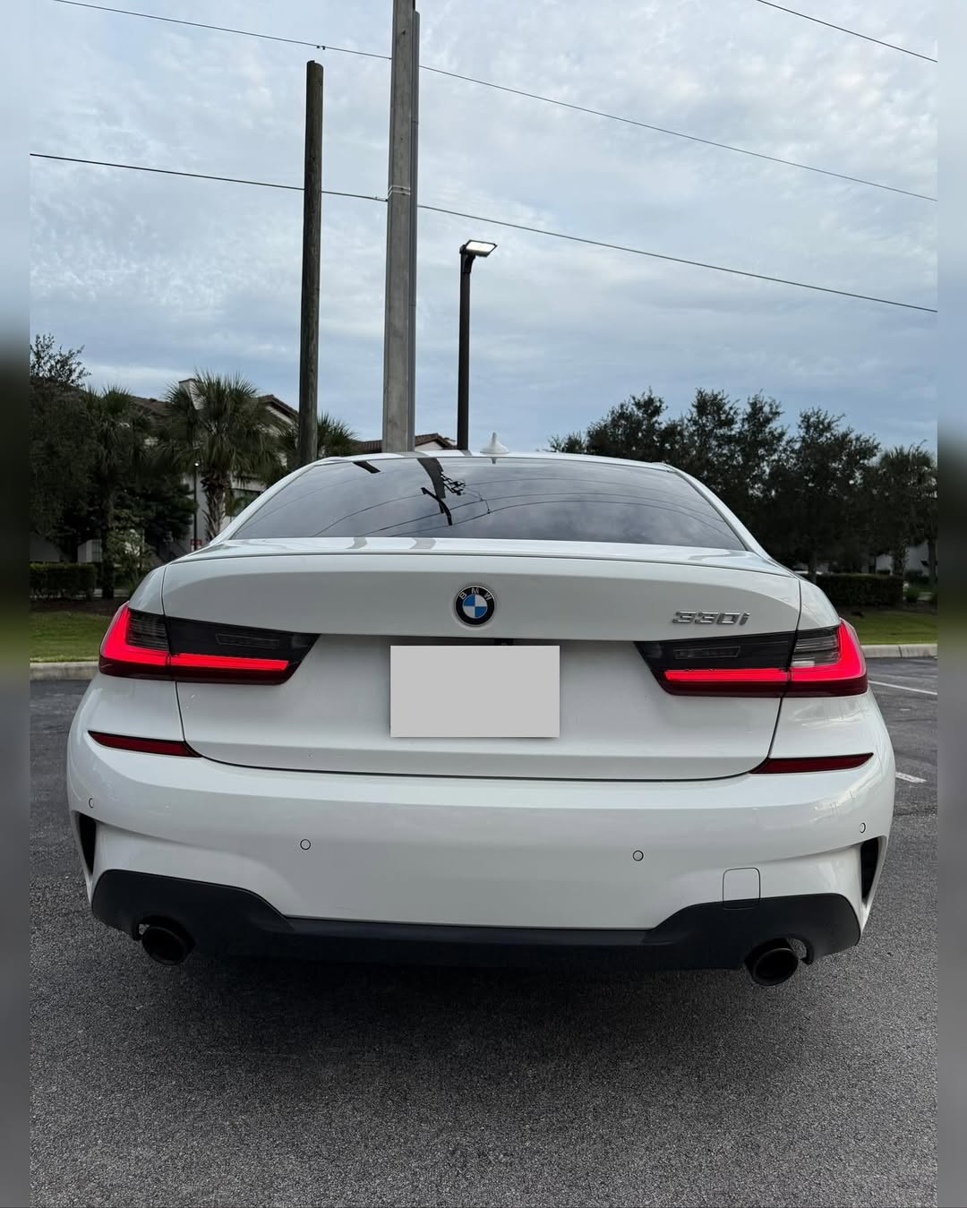 BMW 330I